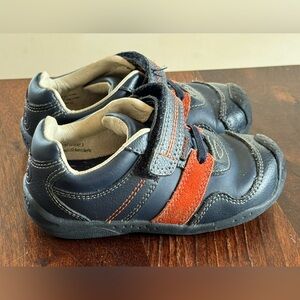 Boys pediped leather shoes size 8.5